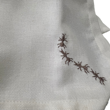 Carregar imagem no visualizador da galeria, Guardanapo Em Tecido Linhão Formigas I Mameg-Kit 08