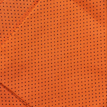 Carregar imagem no visualizador da galeria, Guardanapo Em Tecido Alaranjado Neon Poá Preto Mesa Da Clau-Kit 08