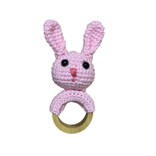 Carregar imagem no visualizador da galeria, Porta Guardanapo Em Amigurumi Coelho Rosa Médio Mesa Da Clau-Kit 08