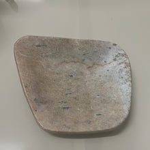 Carregar imagem no visualizador da galeria, Travessa Mini Em Pedra Sabão Miguei IV Casa De Valentina - Pç