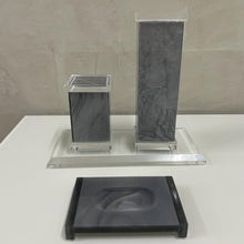 Carregar imagem no visualizador da galeria, Porta Escova Em Acrílico Charm Cinza Decor Acrílicos-Pç