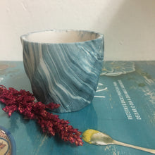 Carregar imagem no visualizador da galeria, Vasos Em Cerâmica Mini Mesclados PraCaza - Cx