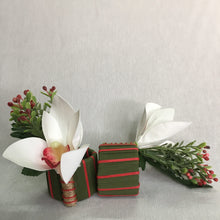Carregar imagem no visualizador da galeria, Porta Guardanapo Buquê Orquídeas Branco Mesa Da Clau–Kit 08