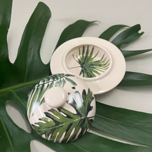 Carregar imagem no visualizador da galeria, Mantegueira Em Cerâmica Folhas Verdes Luiz Salvador - Un