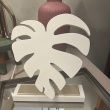 Carregar imagem no visualizador da galeria, Enfeite Para Mesa Monstera Limoeiro - Pç

