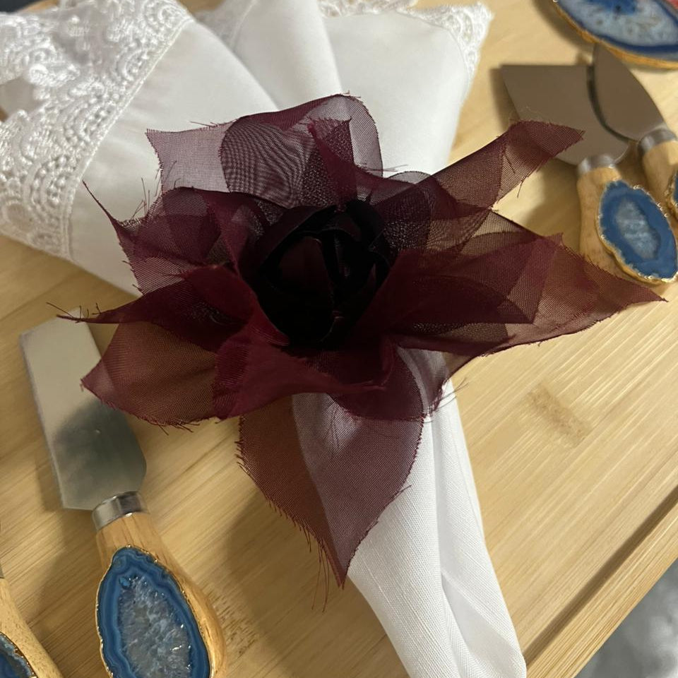 Porta Guardanapo Flor Em Tecido Organza Bordô-Kit