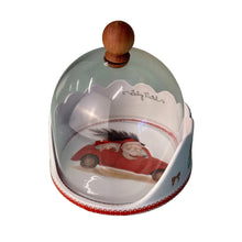 Carregar imagem no visualizador da galeria, Porta Panetone Em Cerâmica Carro Noel Com Cúpula Em Vidro - Pç
