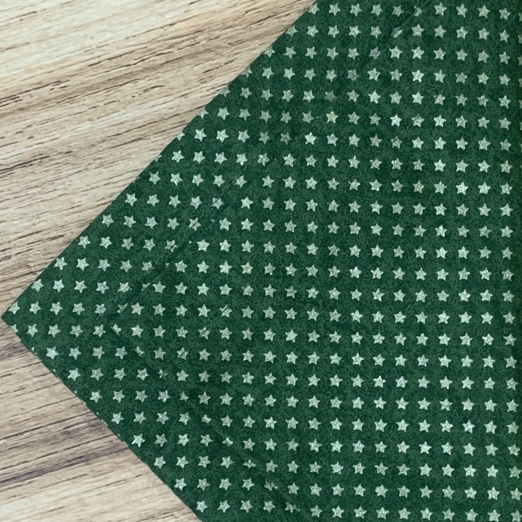 Guardanapo Em Tecido Verde Estrela Dourado Mesa Da Clau-Kit