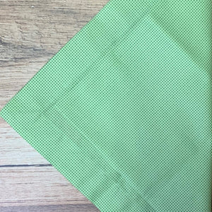 Guardanapo Em Tecido Verde Médio Micro Poá Mesa Da Clau-Kit