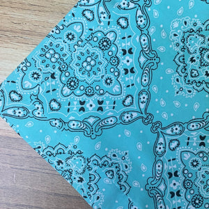 Guardanapo Em Tecido Turquesa Bandana I Mesa Da Clau-Kit