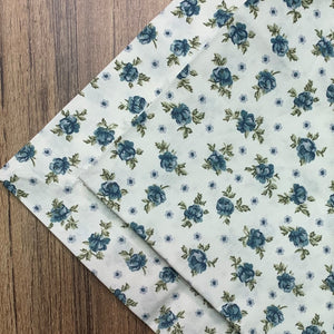 Guardanapo Em Tecido Branco Floral Azul Mesa Da Clau-Kit