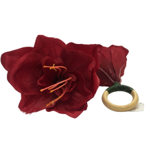 Carregar imagem no visualizador da galeria, Porta Guardanapo Flor Amarilis Vermelho Mesa Da Clau – Kit 04
