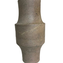 Carregar imagem no visualizador da galeria, Vaso Em Pedra Sabão Tauane Alto Casa De Valentina - Pç
