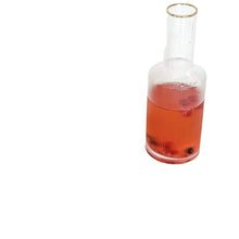 Carregar imagem no visualizador da galeria, Jarra Em Vidro Canelado Com Borda Dourado We Make-Pç
