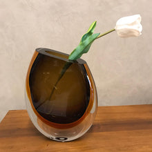 Carregar imagem no visualizador da galeria, Vaso 210 MS Bicolor Fumê Com Âmbar Cristais Cá d&#39;oro - Unidade
