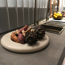 Carregar imagem no visualizador da galeria, Centro De Mesa Em Concreto Cava Off White P Traço Design - Pç
